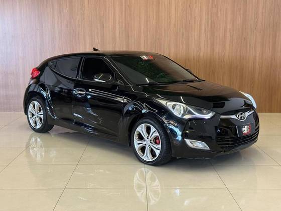 HYUNDAI VELOSTER 1.6 16V GASOLINA 3P AUTOMÁTICO HYUNDAI VELOSTER 1.6 16V GASOLINA 3P AUTOMÁTICO